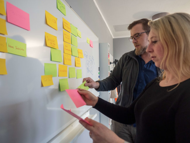 Workshopraum im UX Hub Beobachtung Usability Test Ideation