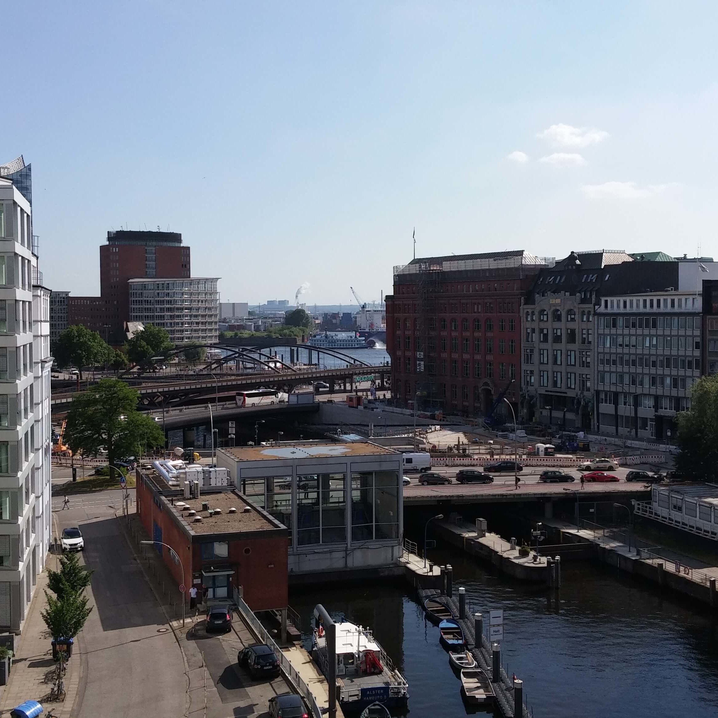 UX HUB Hamburg Ausblick Balkon mediadeck